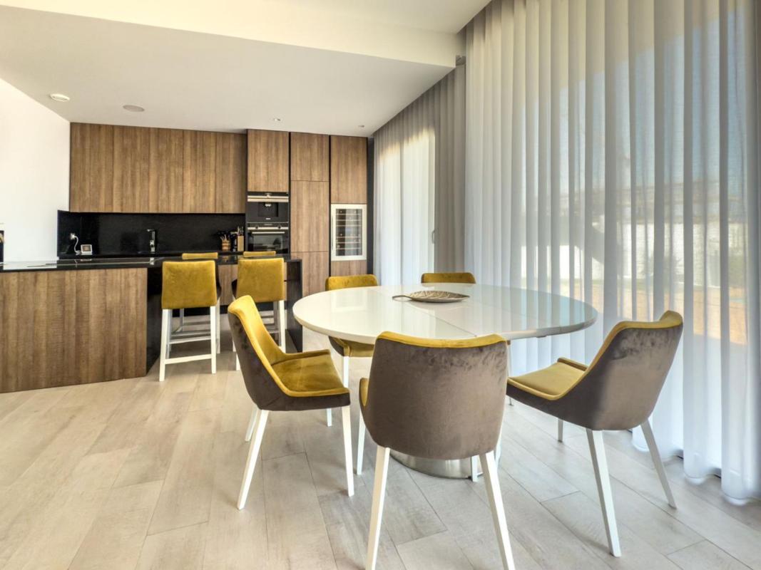 Properties for sale and rent in Spain photo 5