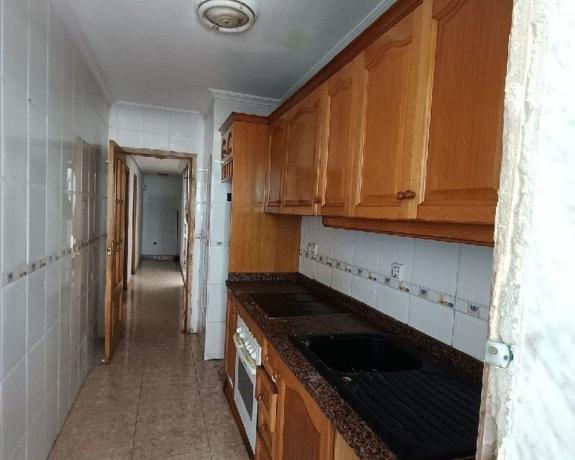 Продажа квартиры на Piso en Calle Villa Madrid, Parque de las Naciones, Torrevieja, Торревьеха
thumbnail 2