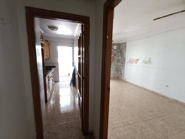 Продажа квартиры на Piso en Calle Villa Madrid, Parque de las Naciones, Torrevieja, Торревьеха
 photo 4