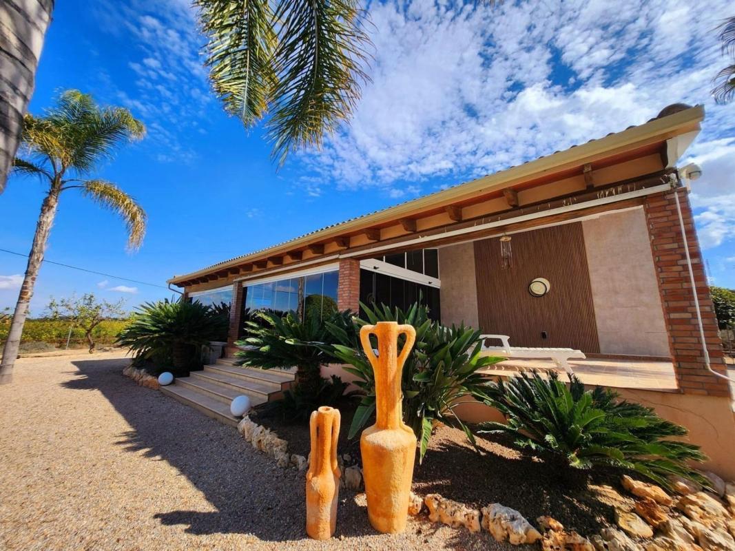Properties for sale and rent in Spain photo 4
