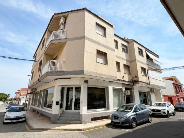 Продажа квартиры на Piso en Calle Sagrada Familia, Zona Pueblo, Pilar de la Horadada, Пилар де ла Орадада
photo 1