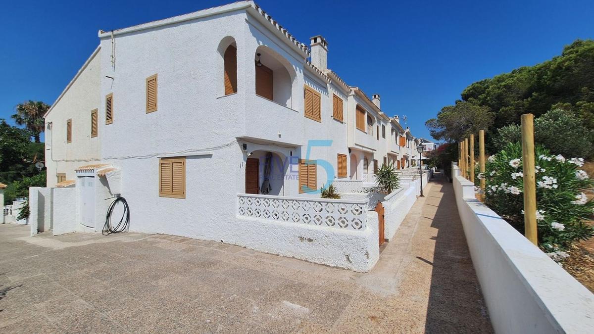 Продажа отдельного шале в Casa o chalet en Playa Flamenca, Orihuela, Ориуэла photo 3