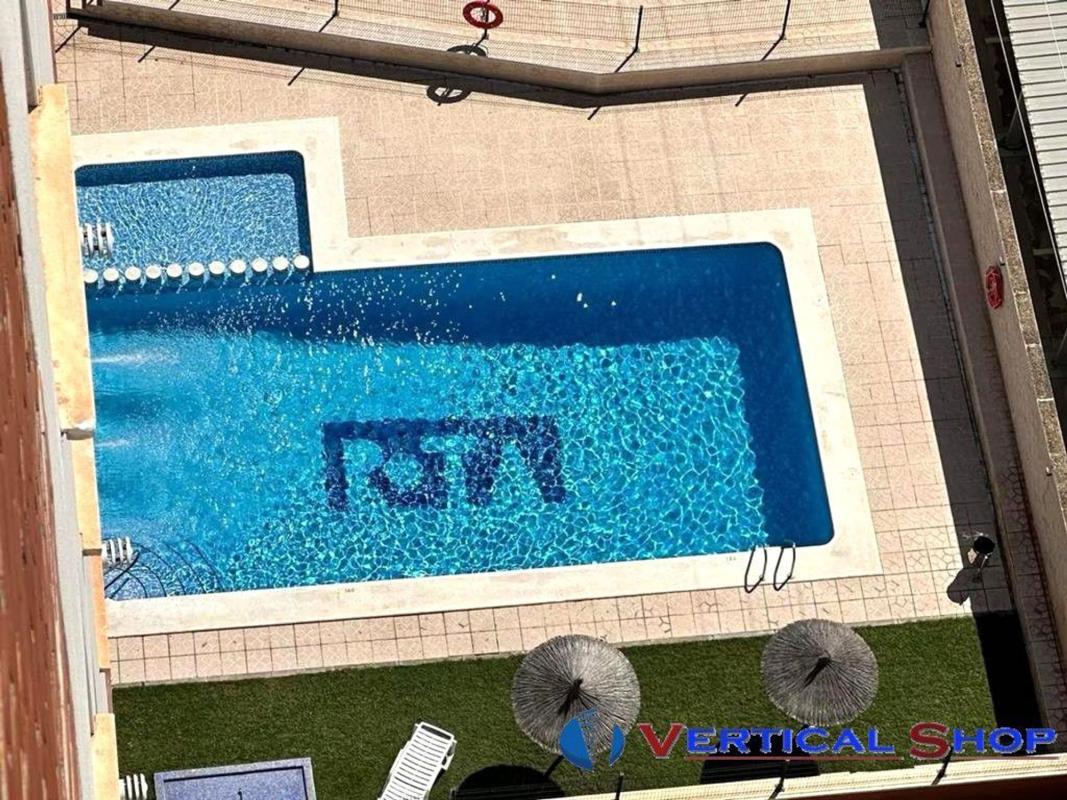 Venta de piso en Piso en Avenida de la Marina Baixa, Cala de Finestrat, Finestrat, Finestrat
photo 2