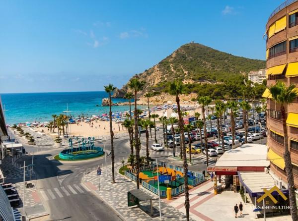 Venta de piso en Piso en Avenida de la Marina Baixa, Cala de Finestrat, Finestrat, Finestrat
photo 1