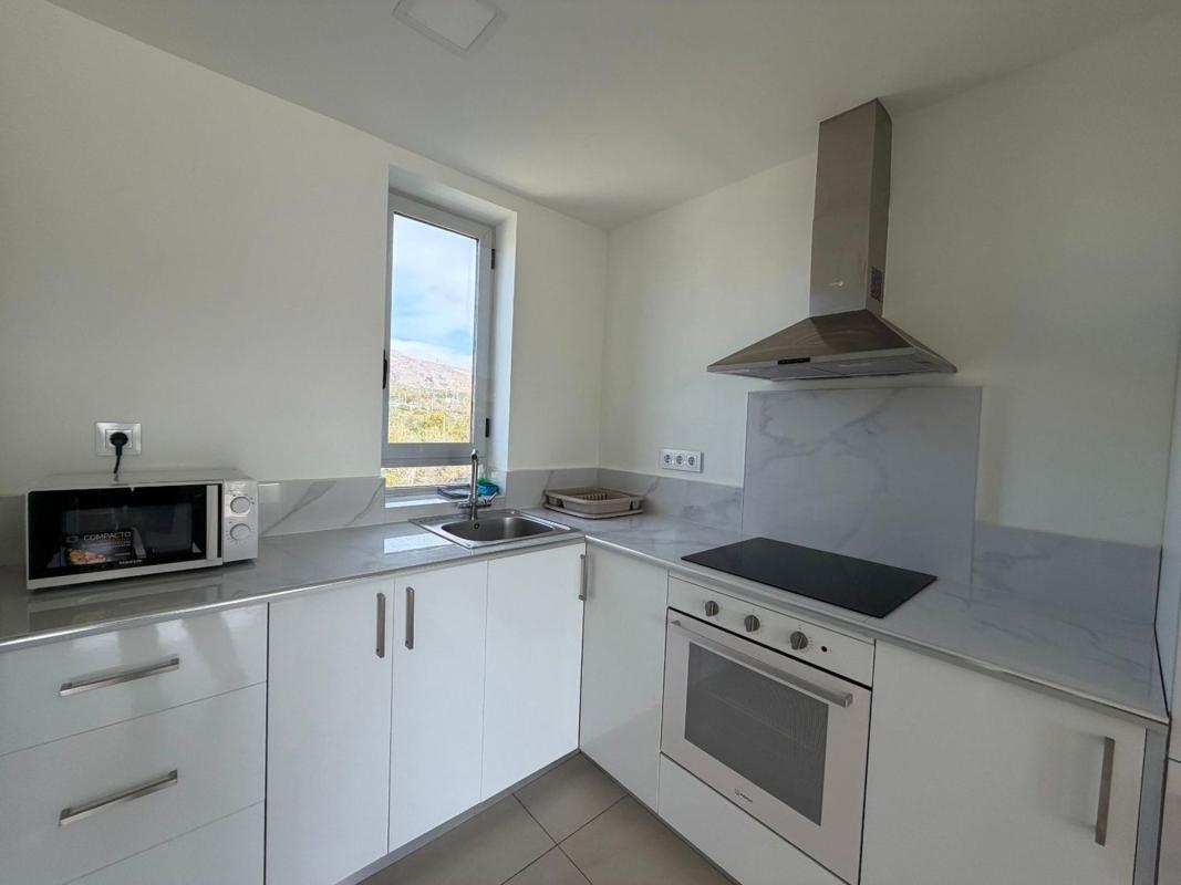 Venta de piso en Piso en Cala de Finestrat, Finestrat, Finestrat
photo 2