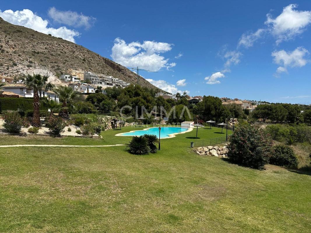 Properties for sale and rent in Spain photo 1