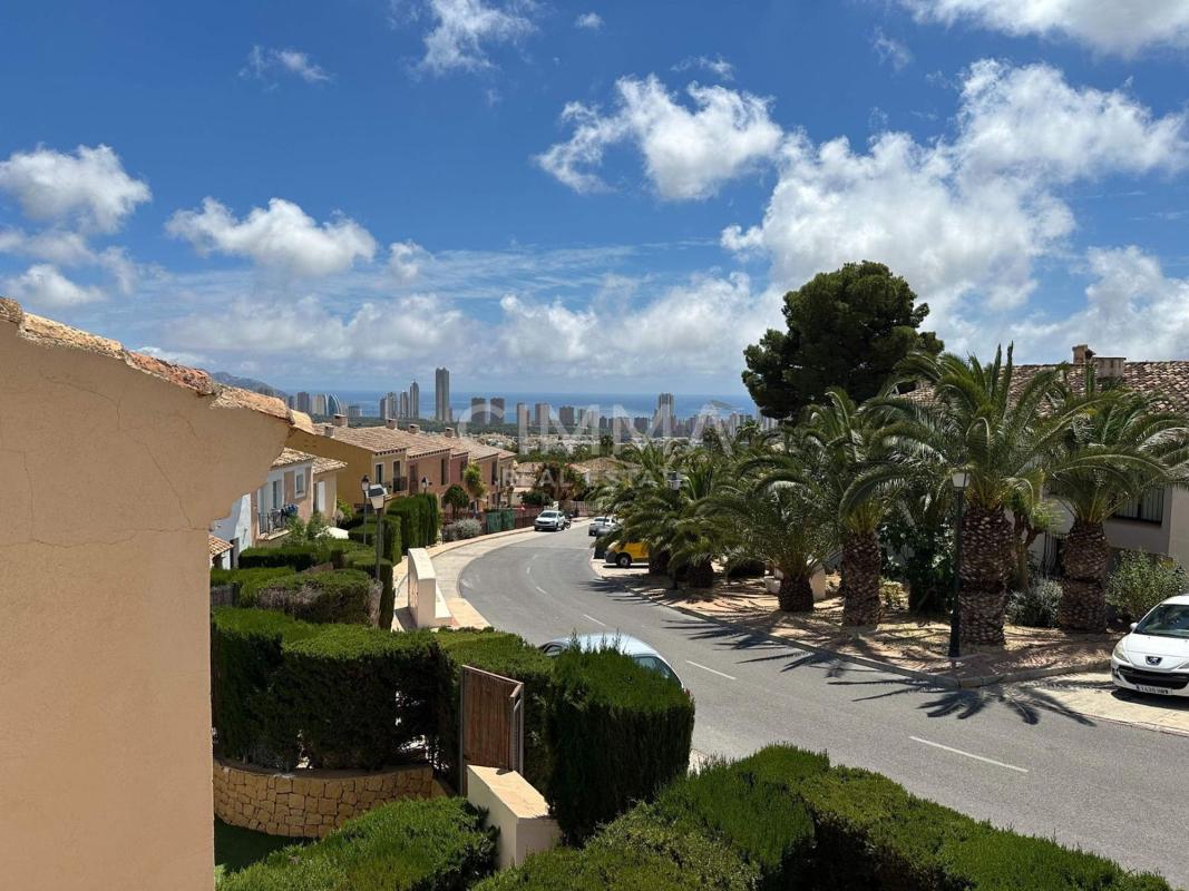 Properties for sale and rent in Spain photo 4