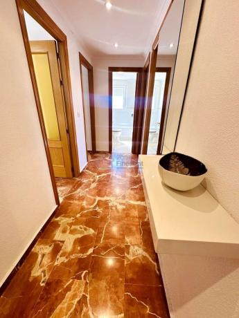 Venta de piso en Piso en Calle Relleu, Cala de Finestrat, Finestrat, Finestrat
thumbnail 2