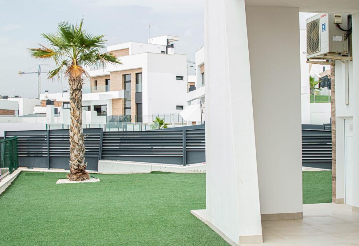 Sale of apartment in Piso en Calle de Puerto Rico, 4, Balcón de Finestrat-Terra Marina, Finestrat, Finestrat
photo 2
