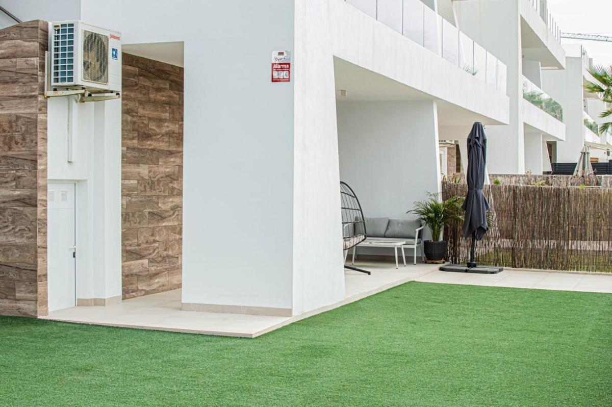 Sale of apartment in Piso en Calle de Puerto Rico, 4, Balcón de Finestrat-Terra Marina, Finestrat, Finestrat
photo 4