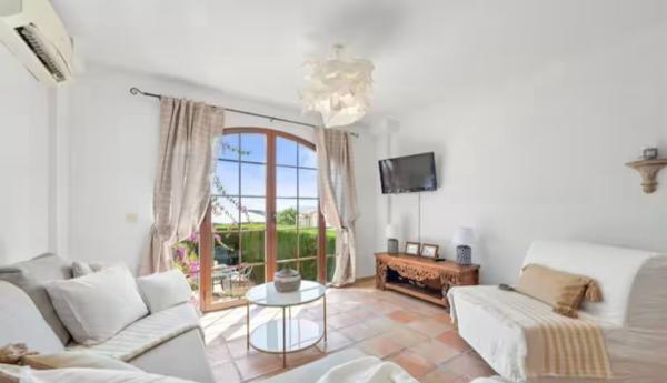 Chalet adosado en Calle Isla Mallorca s/n, Golf Bahía, Finestrat photo 1
