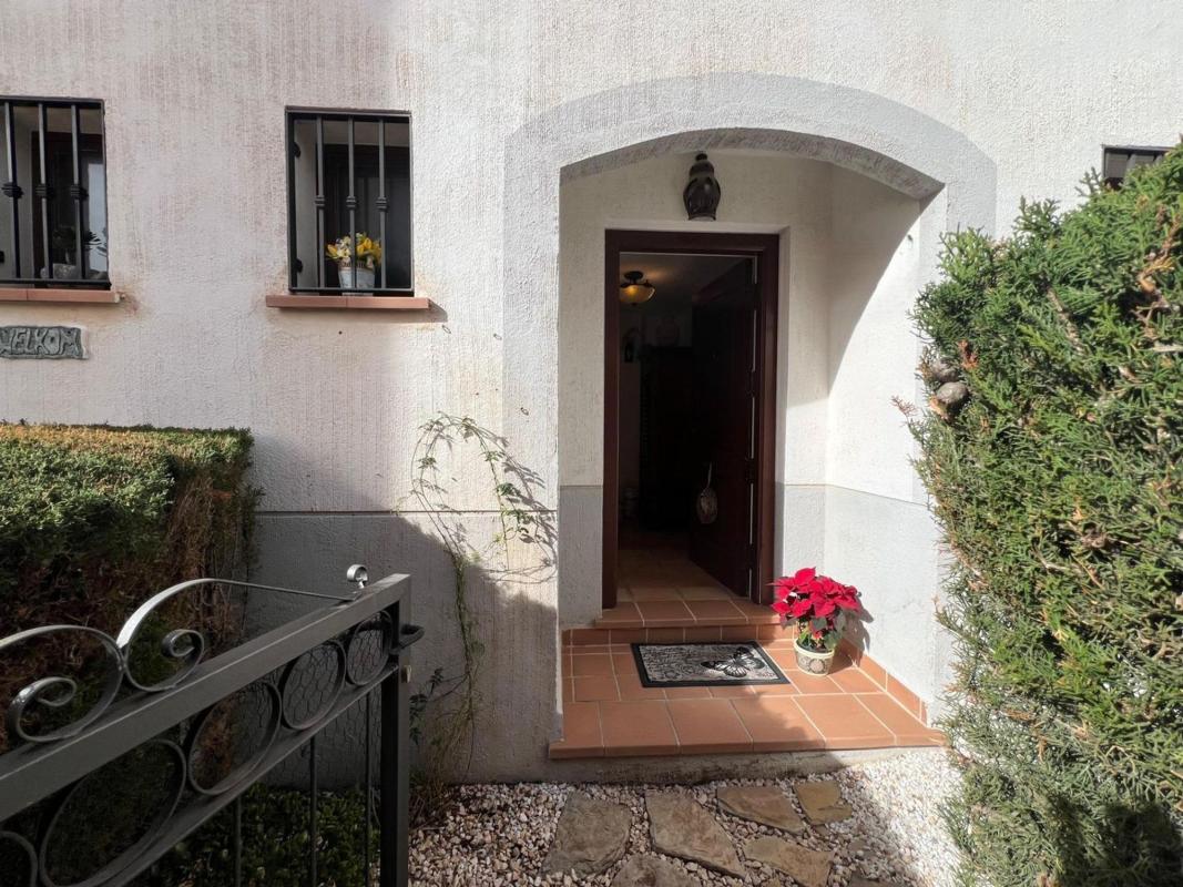 Properties for sale and rent in Spain photo 3