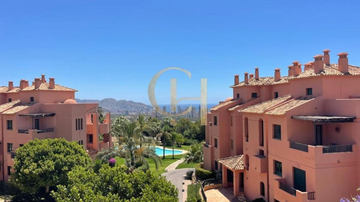 Sale of apartment in Piso en Calle Viena, 47, Golf Bahía, Finestrat, Finestrat
photo 1