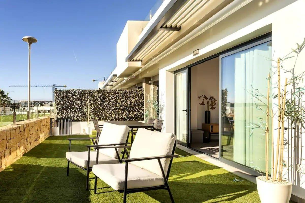 Продажа квартиры на Piso en Calle de Brasil, 2, Balcón de Finestrat-Terra Marina, Finestrat, Финестрат
photo 2