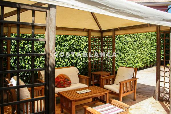 Chalet independiente en venta en Casa o chalet en Calle Córdoba, Balcón de Finestrat-Terra Marina, Finestrat, Finestrat
thumbnail 2