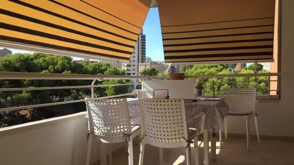 Venta de piso en Piso en Avenida de la Marina Baixa, Cala de Finestrat, Finestrat, Finestrat
photo 1