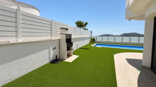 Chalet adosado en Calle Costa Brava, 33, Balcón de Finestrat-Terra Marina, Finestrat photo 1