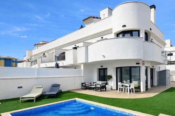 Chalet adosado en Balcón de Finestrat-Terra Marina, Finestrat thumbnail 1