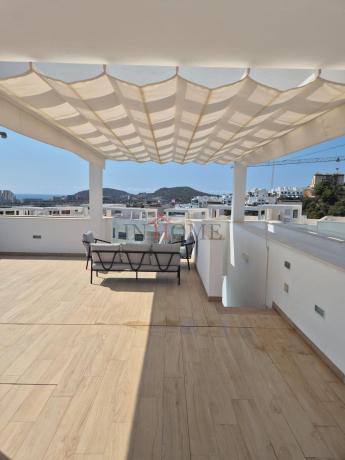 Продажа квартиры на Piso en Balcón de Finestrat-Terra Marina, Finestrat, Финестрат
 photo 1