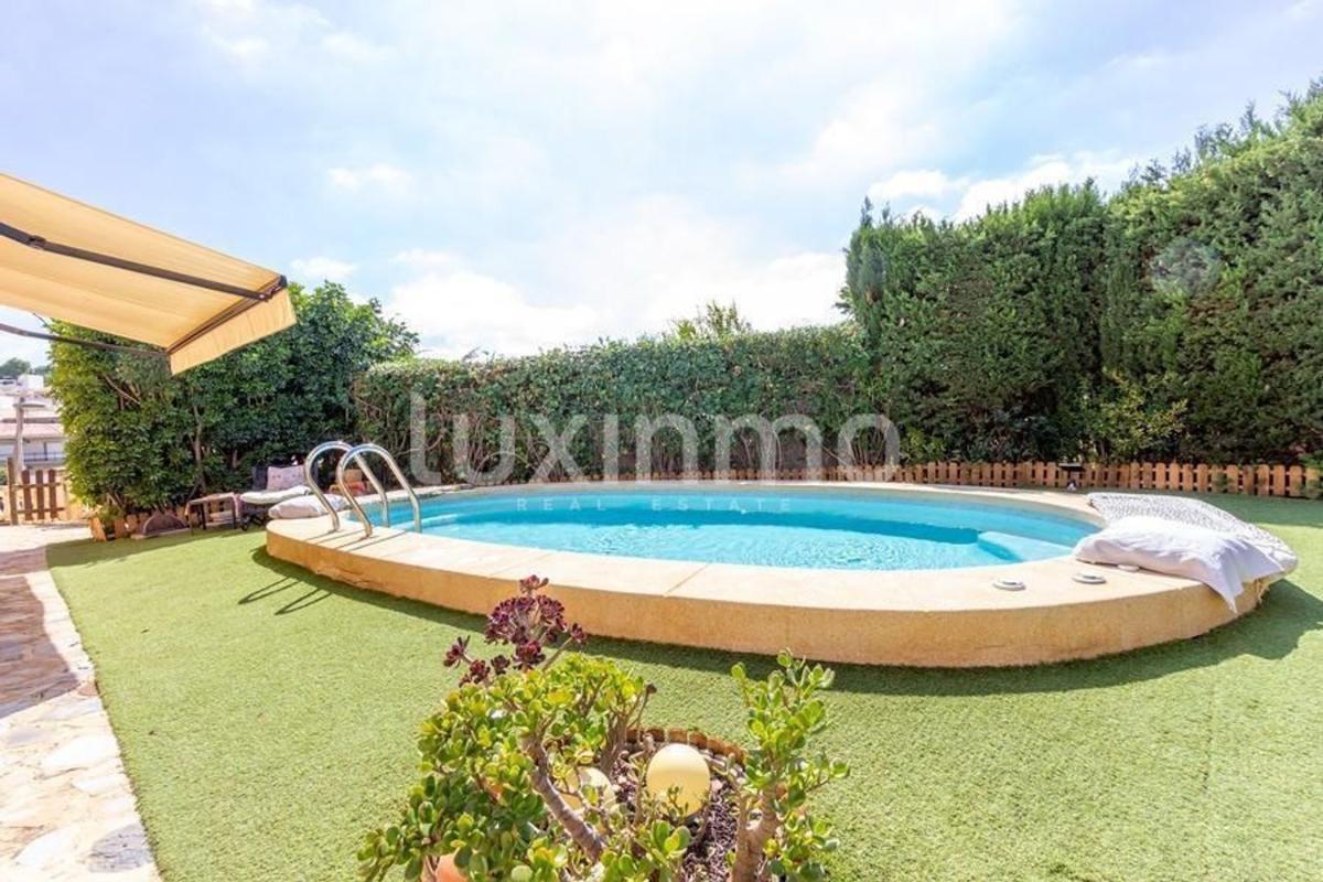 Properties for sale and rent in Spain photo 3