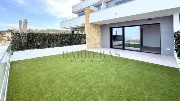 Sprzedaż mieszkania w Piso en Calle de Bolívia, Balcón de Finestrat-Terra Marina, Finestrat, Finestrat
photo 1
