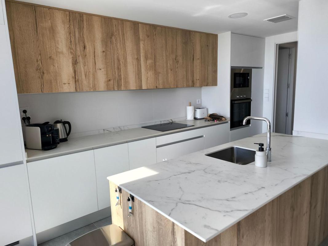 Продажа квартиры на Piso en Calle de Colombia, 7, Balcón de Finestrat-Terra Marina, Finestrat, Финестрат
 photo 2