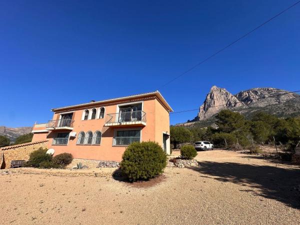 Casa o chalet independiente en Finestrat Pueblo, Finestrat thumbnail 2