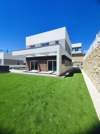Casa o chalet independiente en Calle de Guatemala, Balcón de Finestrat-Terra Marina, Finestrat thumbnail 1