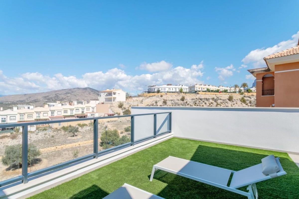 Properties for sale and rent in Spain photo 2