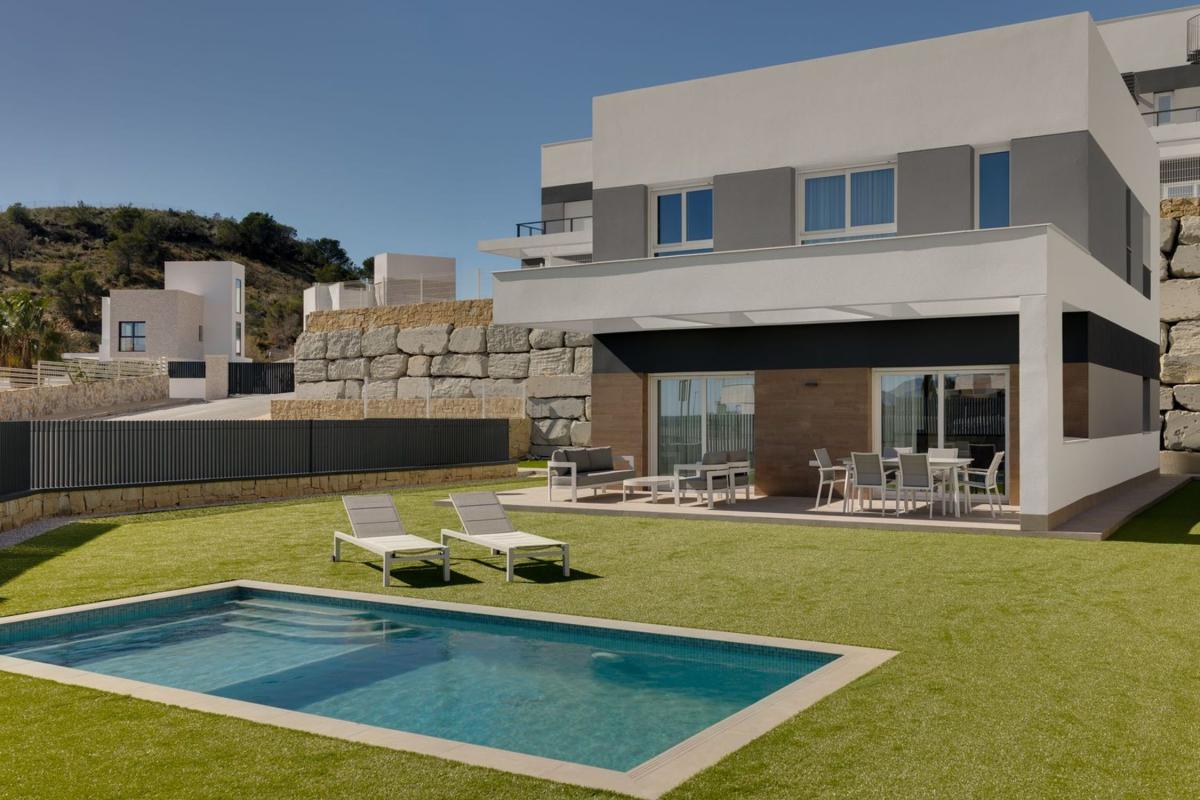 Properties for sale and rent in Spain photo 1