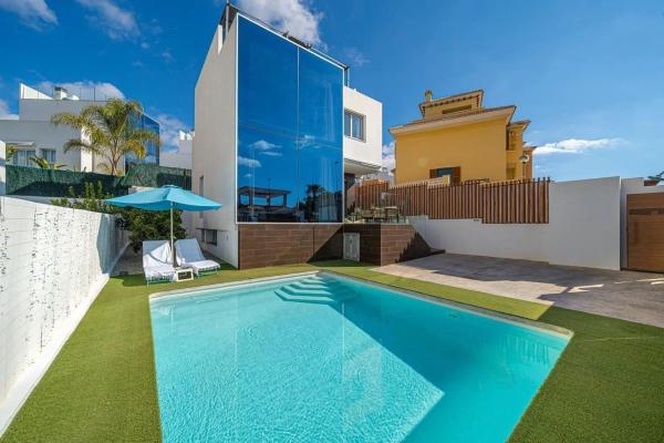Casa o chalet independiente en Balcón de Finestrat-Terra Marina, Finestrat photo 1