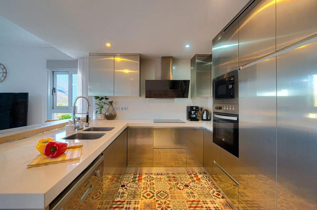 Properties for sale and rent in Spain photo 4