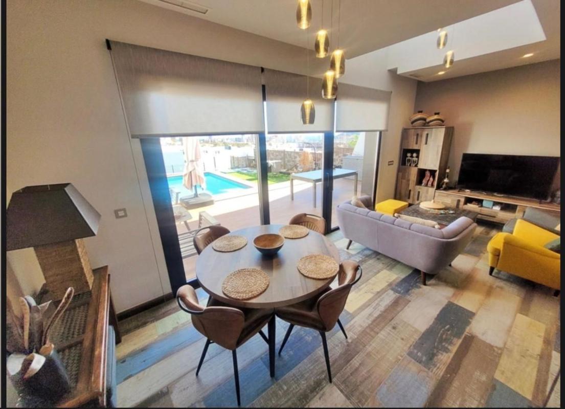 Properties for sale and rent in Spain photo 5