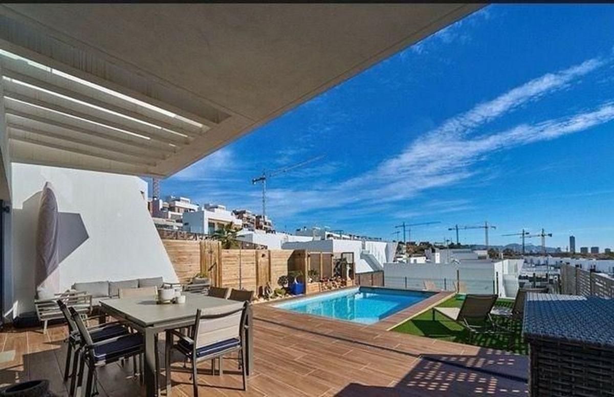 Properties for sale and rent in Spain photo 2