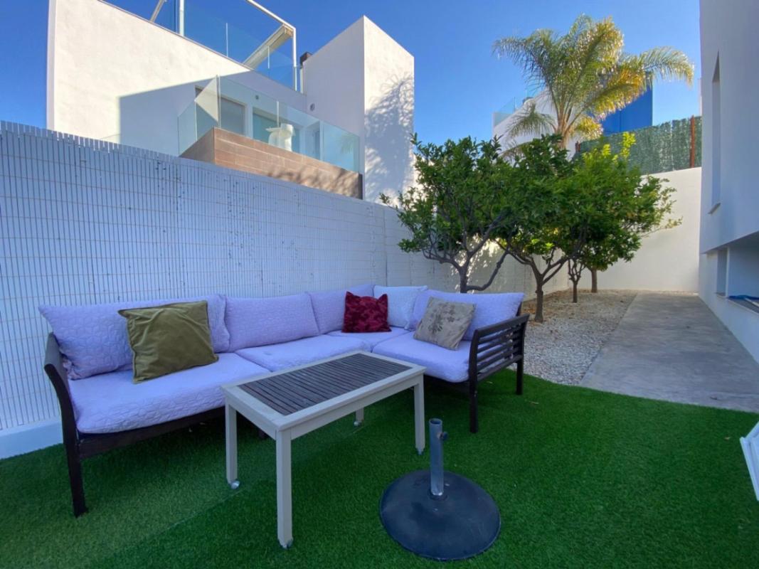 Properties for sale and rent in Spain photo 5