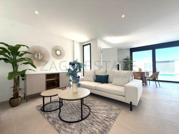 Casa o chalet independiente en Avenida Costa Blanca, Balcón de Finestrat-Terra Marina, Finestrat photo 1