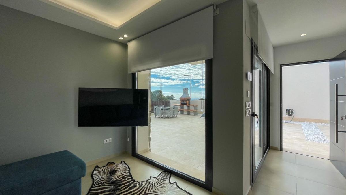 Properties for sale and rent in Spain photo 3