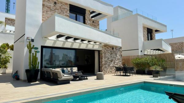 Casa o chalet independiente en Balcón de Finestrat-Terra Marina, Finestrat photo 1