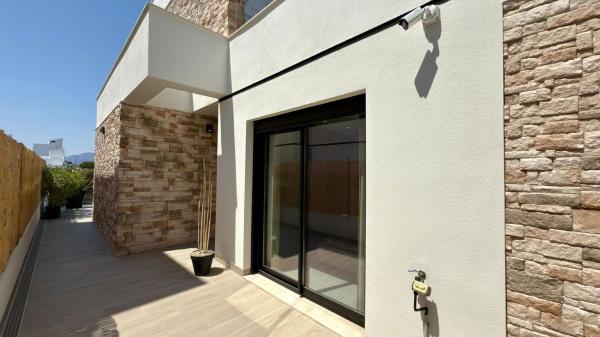 Casa o chalet independiente en Balcón de Finestrat-Terra Marina, Finestrat thumbnail 1
