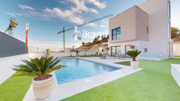 Casa o chalet independiente en Calle Cáceres, Balcón de Finestrat-Terra Marina, Finestrat thumbnail 2