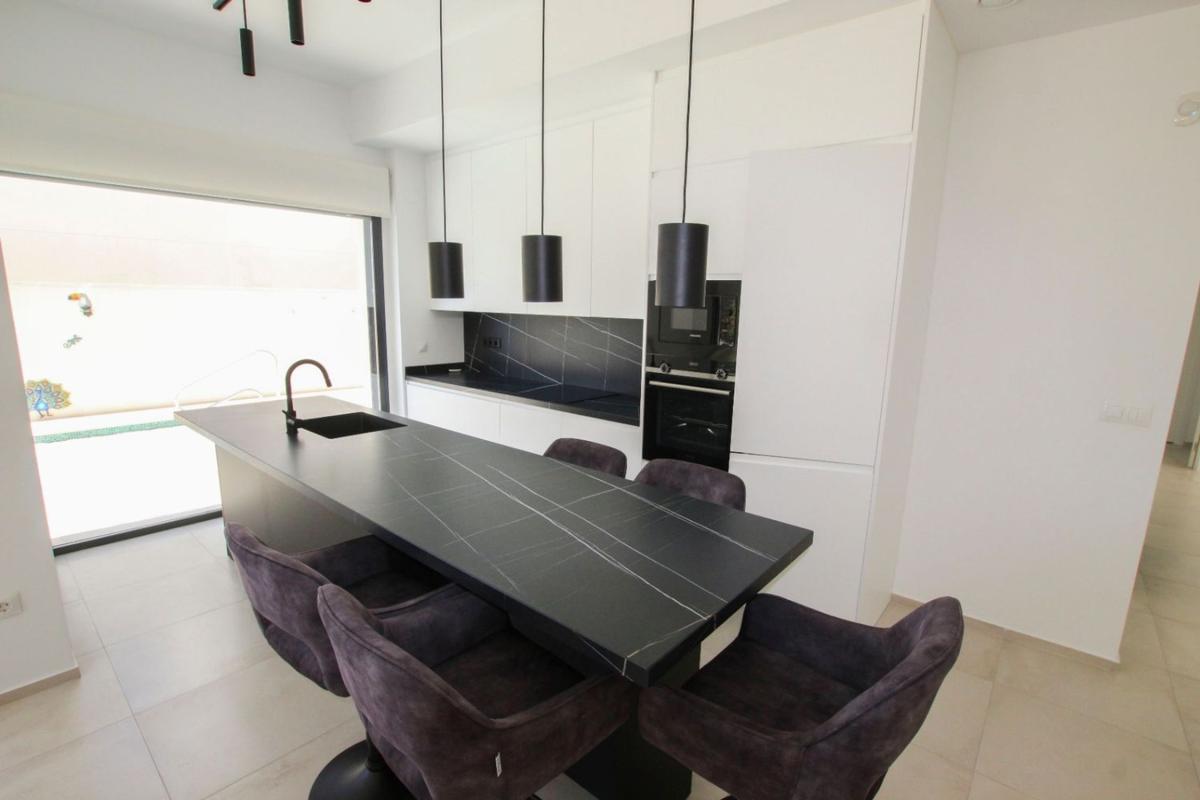 Продажа отдельного шале в  Casa o chalet en Golf Bahía, Finestrat, Финестрат photo 3