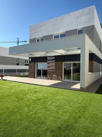 Chalet independiente en venta en Casa o chalet en Balcón de Finestrat-Terra Marina, Finestrat, Finestrat
 photo 4
