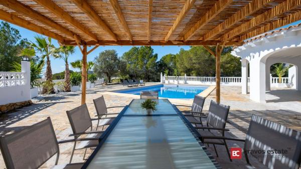 Casa o chalet independiente en Plaza Alfarella. Sector 13, Golf Bahía, Finestrat thumbnail 2