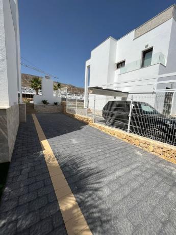 Casa o chalet independiente en Balcón de Finestrat-Terra Marina, Finestrat thumbnail 1