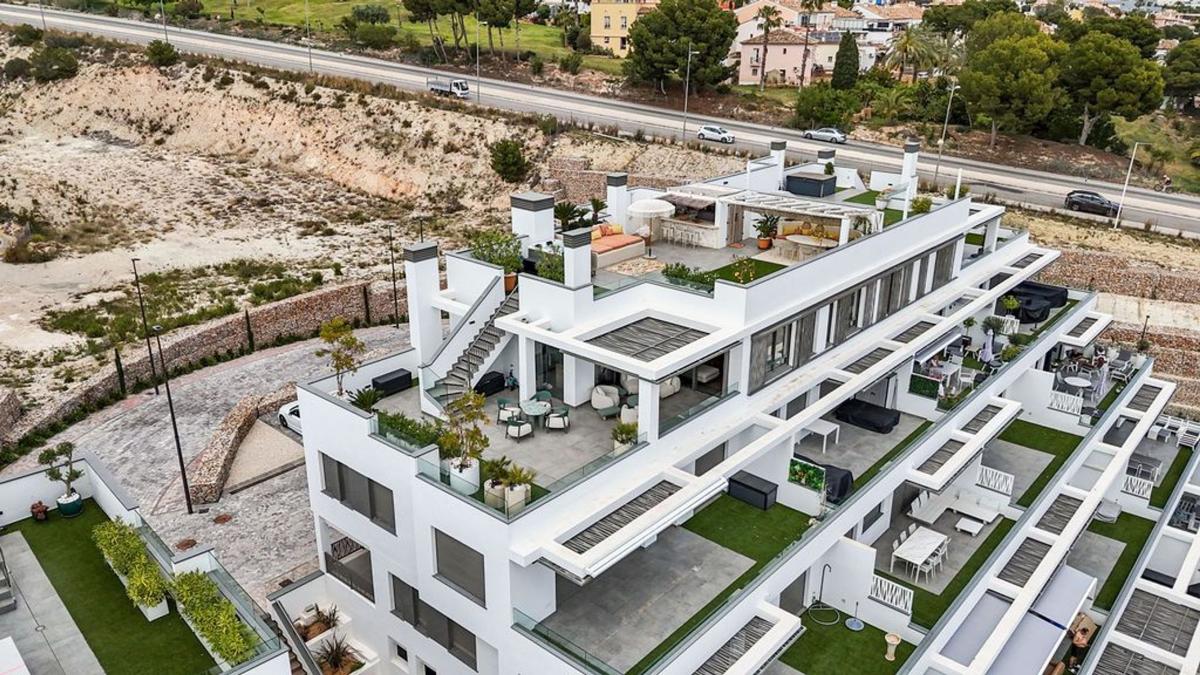 Venta de duplex en Dúplex en Balcón de Finestrat-Terra Marina, Finestrat, Finestrat photo 1