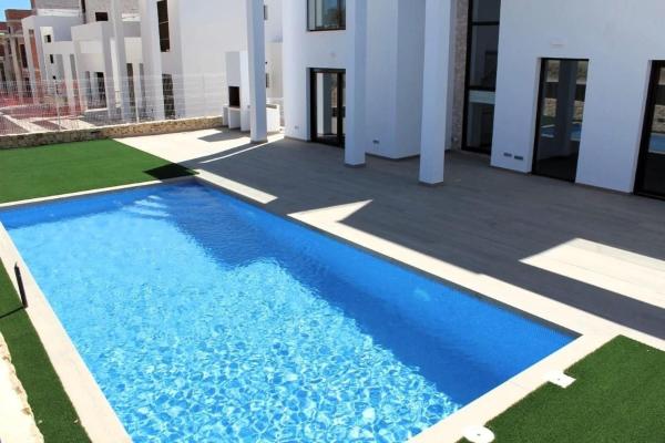 Casa o chalet independiente en Calle d'Equador, 5, Balcón de Finestrat-Terra Marina, Finestrat thumbnail 2