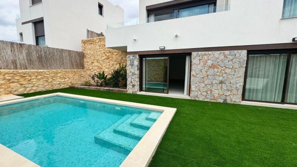 Casa o chalet independiente en Balcón de finestrat s/n, Balcón de Finestrat-Terra Marina, Finestrat photo 1