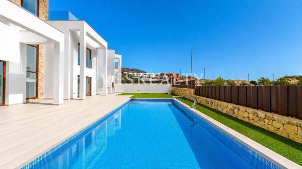 Casa o chalet independiente en Balcón de Finestrat-Terra Marina, Finestrat thumbnail 2