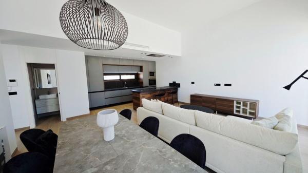 Casa o chalet independiente en Calle d'Equador, Balcón de Finestrat-Terra Marina, Finestrat thumbnail 2