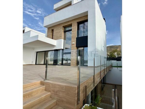 Casa o chalet independiente en Calle d'Equador, Balcón de Finestrat-Terra Marina, Finestrat photo 3